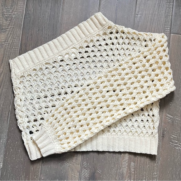 Mauve by Anthropologie One-Shoulder Crochet Layer top in cream NWOT - Picture 6 of 16